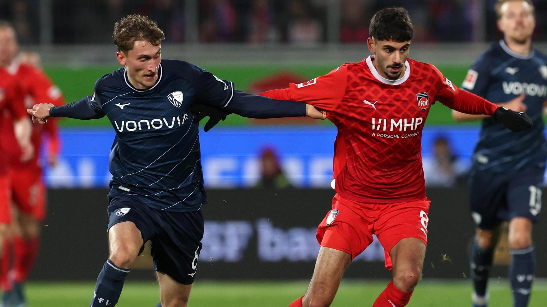 Nhận định soi kèo Heidenheim vs Bochum lúc 01h30 ngày 3/5/2025