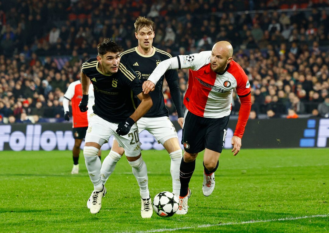 Nhận định soi kèo Feyenoord vs NAC Breda lúc 23h45 ngày 9/8/2025