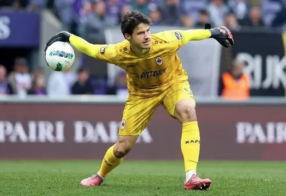Thủ môn Manchester United là ai? Tiểu sử và sự nghiệp thi đấu
